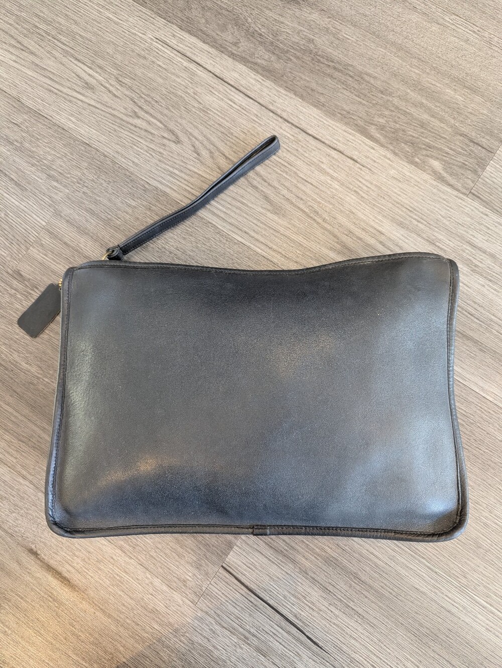 Vintage Coach NYC Slim Clutch Large